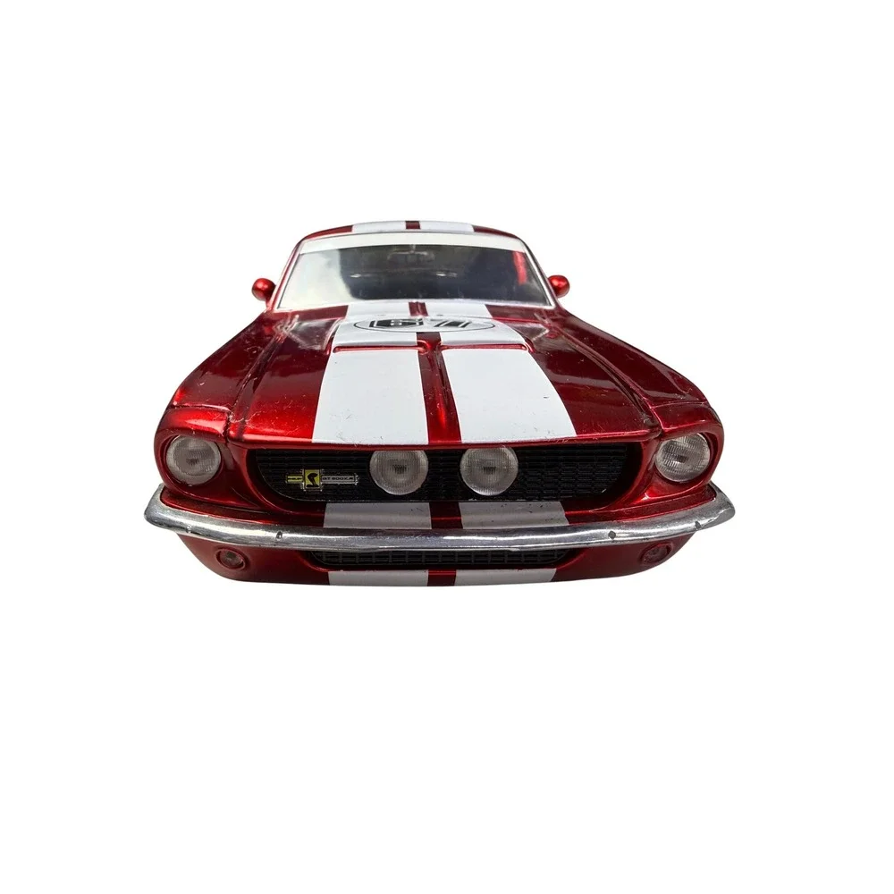 Jada Toys Bigtime Muscle 1967 Ford Mustang Shelby GT500KR 1:24 Diecast Red White - Picture 3 of 14